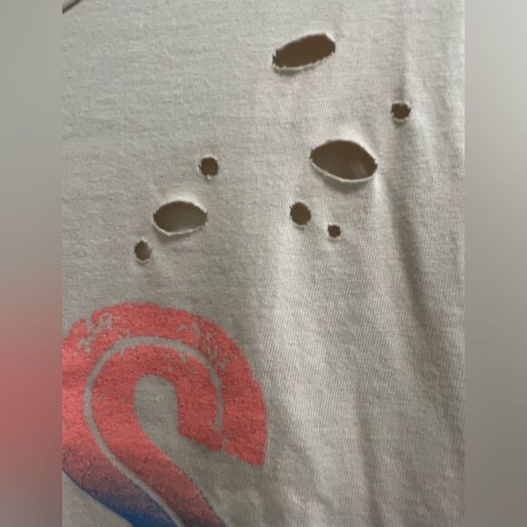 Zutter USA size M distressed KISS and lips t shirt - Picture 2 of 7